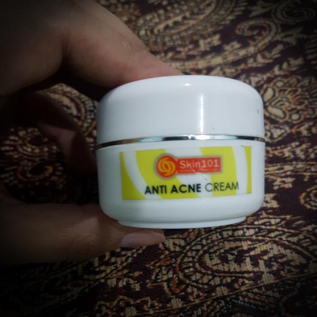 Anti Acne Night Cream With Free Antibacterial Soap Skin 101 Recommended By Dermatologists For Mild To Moderate Acne Health Beauty Skin Bath Body On Carousell