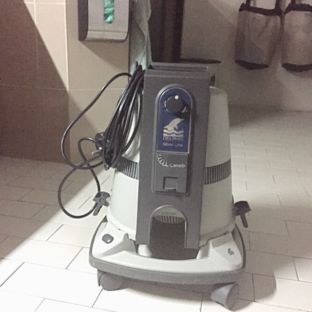 Delphin Vacuum Cleaner Electronics Others On Carousell