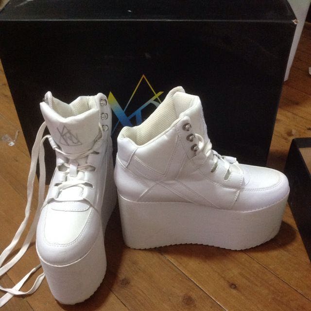 4 inch platform sneakers