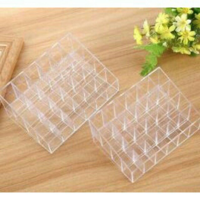 Lipstick Organizer (Category: Makeup) located in Taguig. Submitted by affordshopz (Listing ID 143080559, Image 2). Description: Murang mura lang!! VISIT MY ACCOUNT for more AFFORDABLE items! 😊 Dito presyong DV!! 😂 I'm available for shipping this is brand new! RESELLER ARE WELCOME!!.