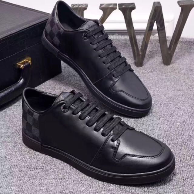 Louis Vuitton Sneakers men, Men&#39;s Fashion, Footwear on Carousell