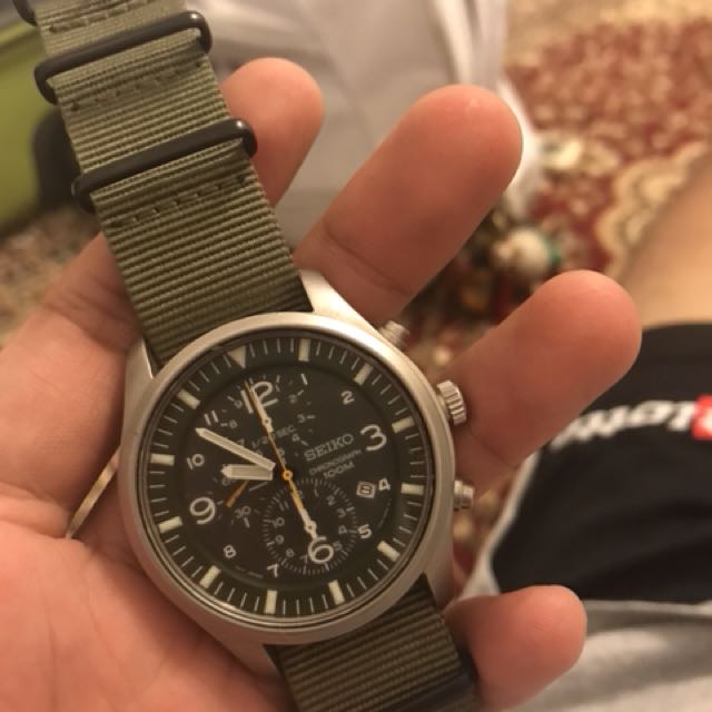 Seiko 7T92-0JS0, Men's Fashion, Watches & Accessories, Watches on Carousell