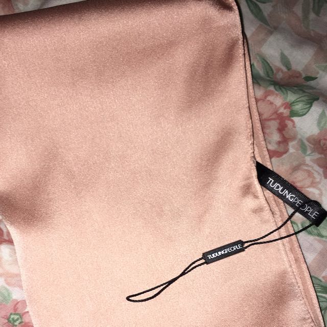 Tudungpeople Maysaa Rose Gold Muslimah Fashion Scarves On Carousell