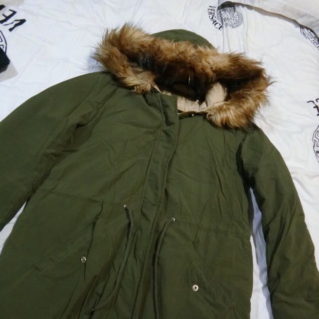 Zara Army Green Winter Coat Jacket Women S Fashion Clothes Outerwear On Carousell
