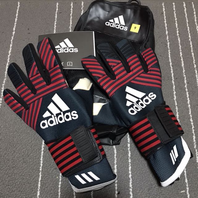 neuer goalie gloves