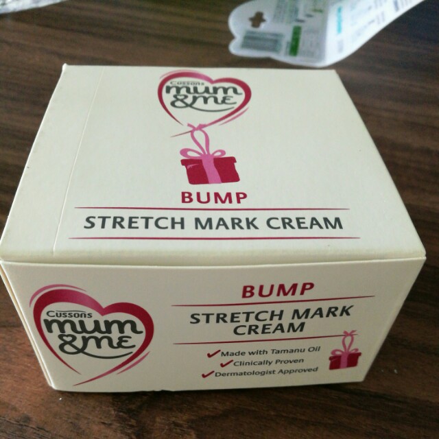 cussons mum & me stretch mark cream