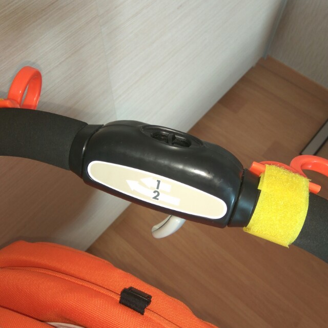 Combi stroller (reversible, onehand operate), Babies & Kids, Going Out