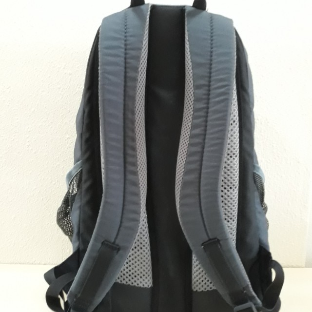 Deuter Backpack (nomi 2), Men's Fashion, Bags, Backpacks on Carousell