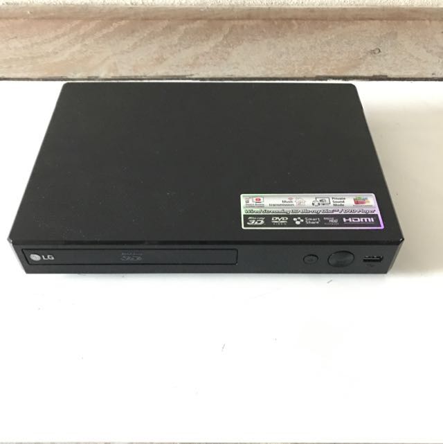 Lg Bp450 3d Blu Ray Player Electronics Others On Carousell