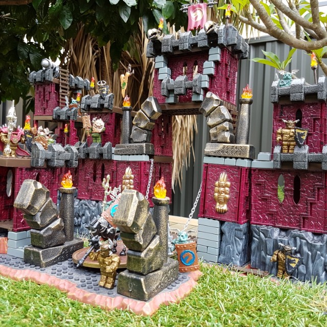 mega bloks dragons castle