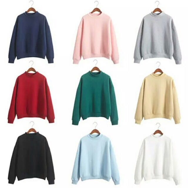 Plain Basic Sweater (Category: Longsleeves) located in Petaling Jaya. Submitted by beyondts (Listing ID 143447839, Image 2). Description: Only available in GREY.