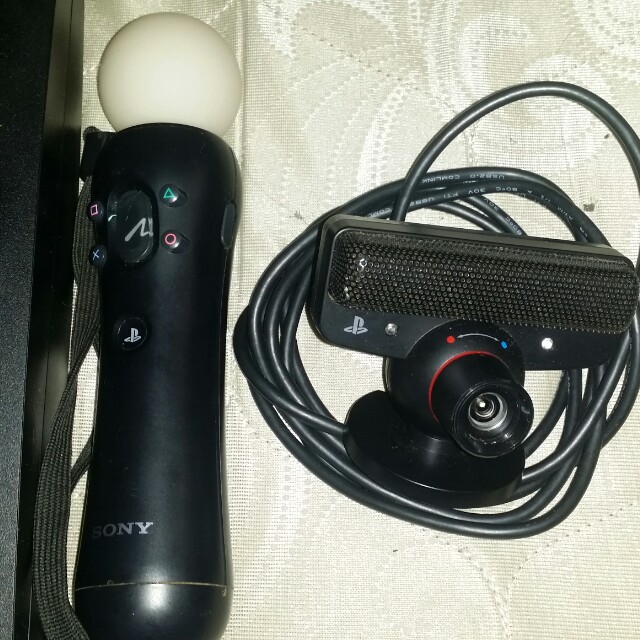 PS3 (Category: PlayStation) located in Kuala Lumpur. Submitted by ila_4586 (Listing ID 143370458, Image 2). Description: Ps3 320gb 1 joystick 1 console 1 camera 6 dvd game.