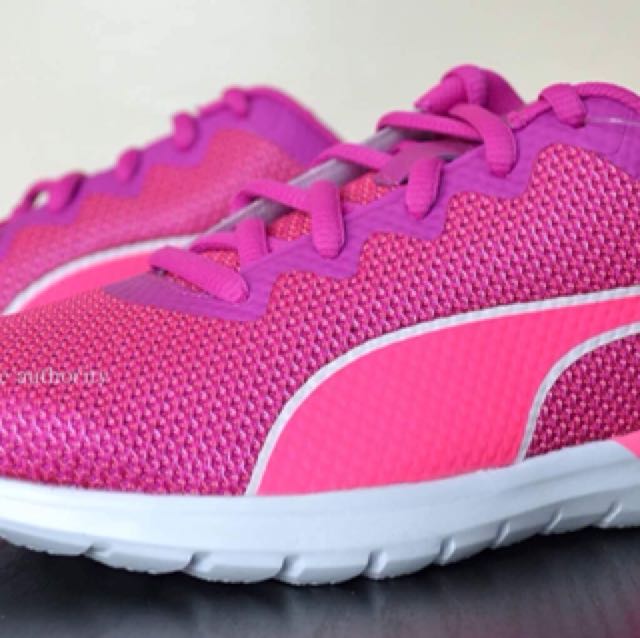Puma Shoes Pink Soft Foam, Women's 