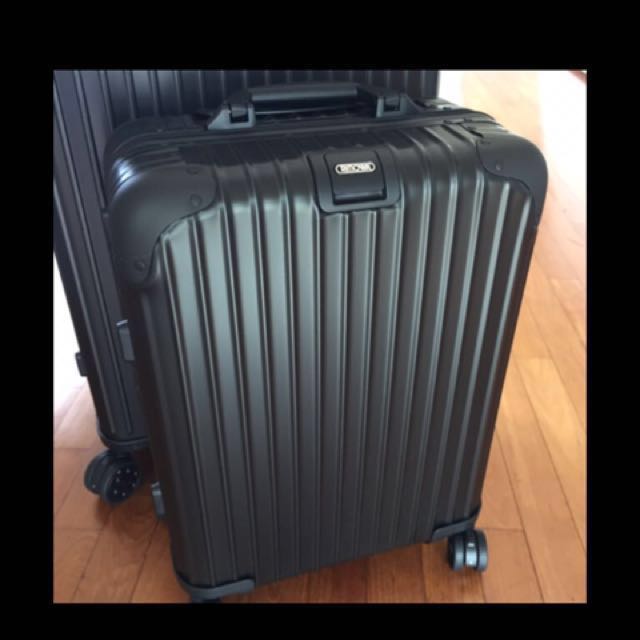 rimowa topas stealth cabin
