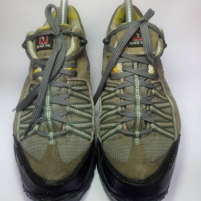 Sepatu Gunung Black Yak Not Mammut Jack Wolfskin The North Face Salewa Columbia Sports Other Sports Equipment On Carousell