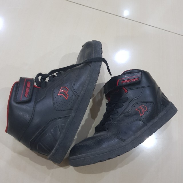 Sepatu Sekolah Anak Merk Precise Unisex Bayi Anak Lainnya Di Carousell
