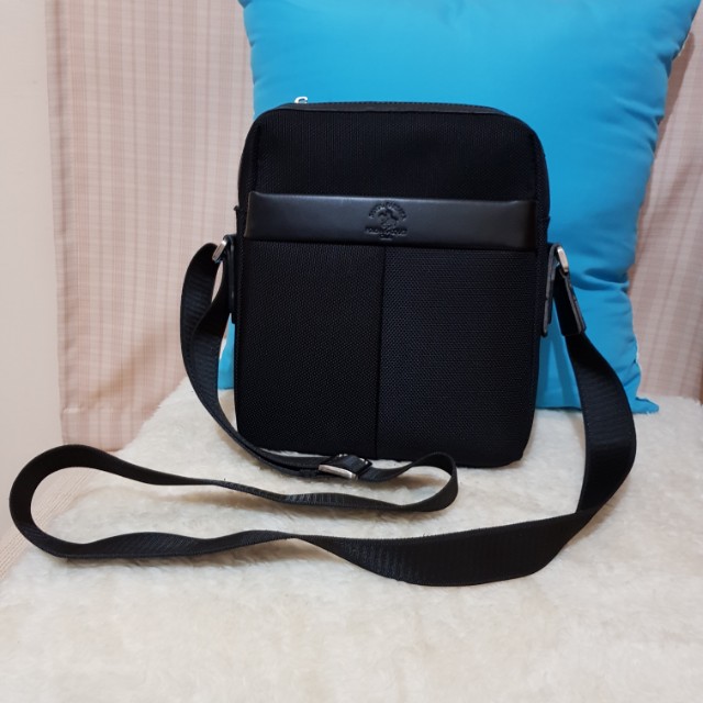 Santa barbara sling store bag