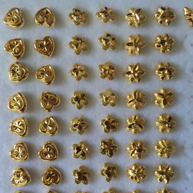 10k gold earrings deals price