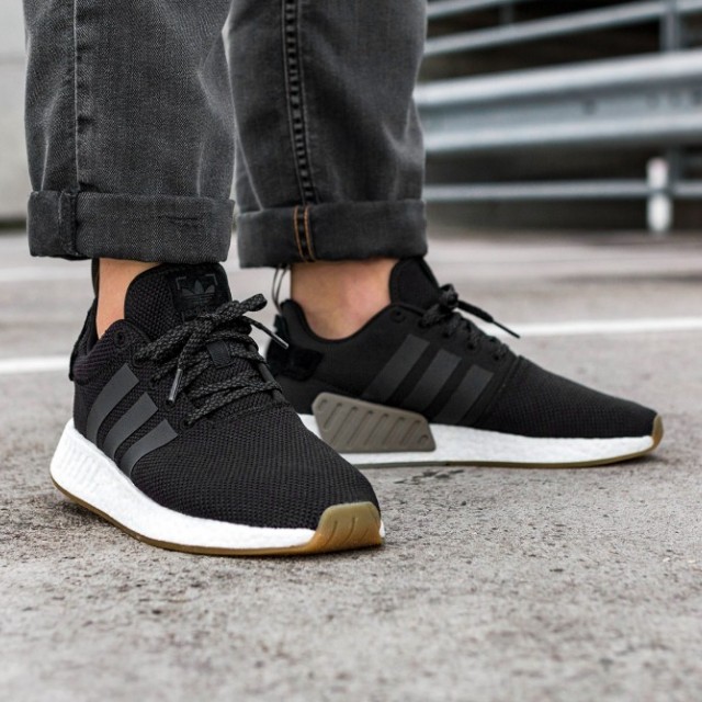 adidas_nmd_r2_utility_black__gum_sole_15
