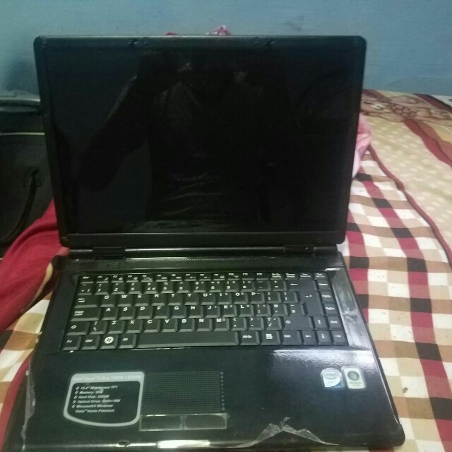 Advent laptop, Computers & Tech, Laptops & Notebooks on Carousell