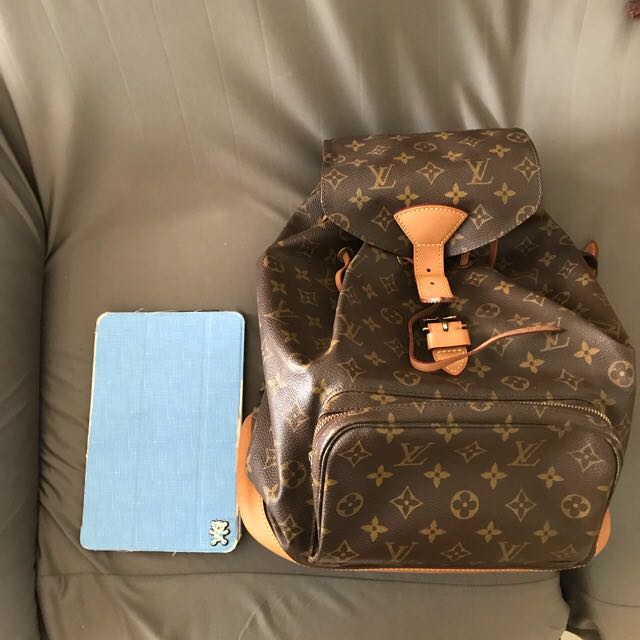 Louis Vuitton Montsouris Backpack PM, Luxury, Bags & Wallets on Carousell