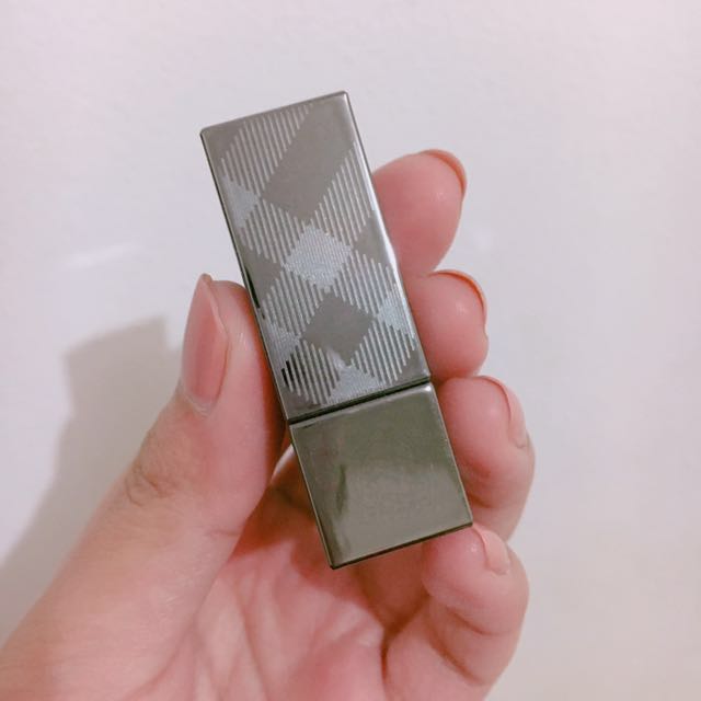 burberry - rouge a levres