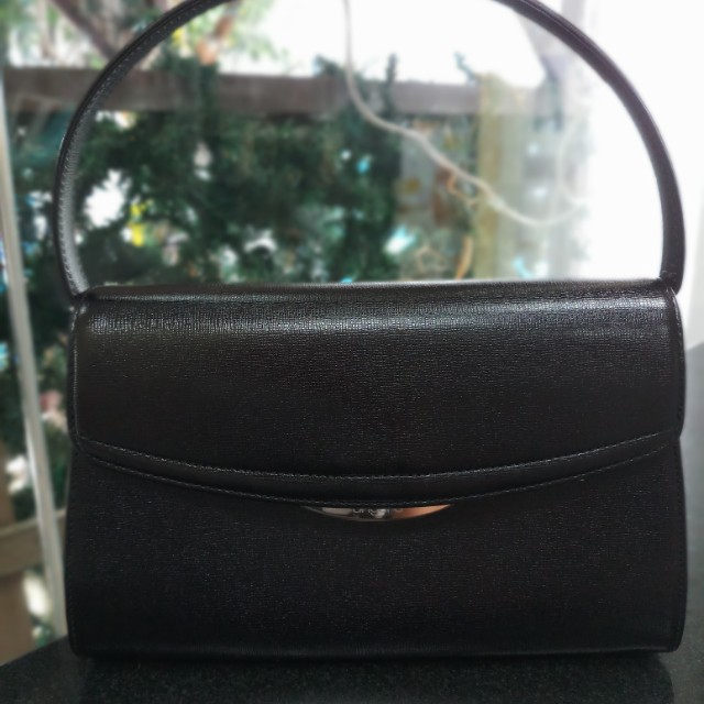 ungaro bag price