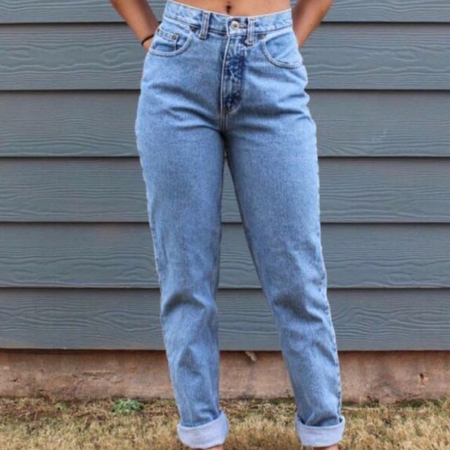 mom jeans for big thighs
