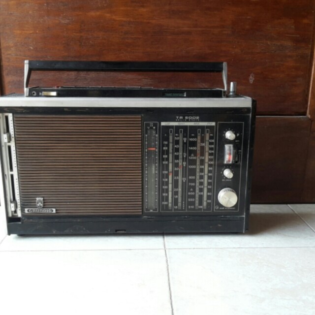 Radio Antik Grundig Satellit Elektronik Lainnya Di Carousell