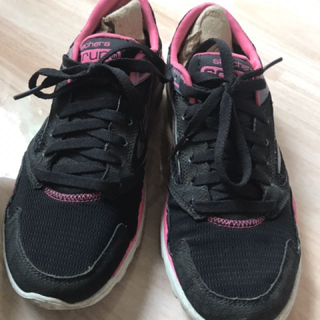 skechers go run 2 black