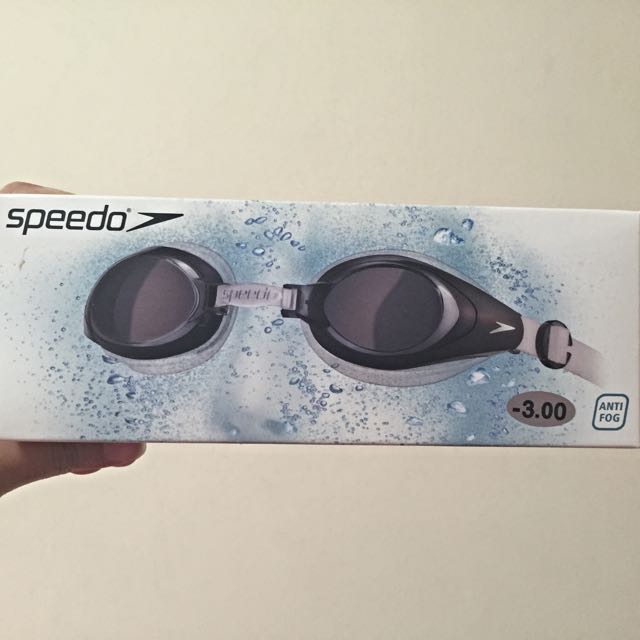 speedo anti fog