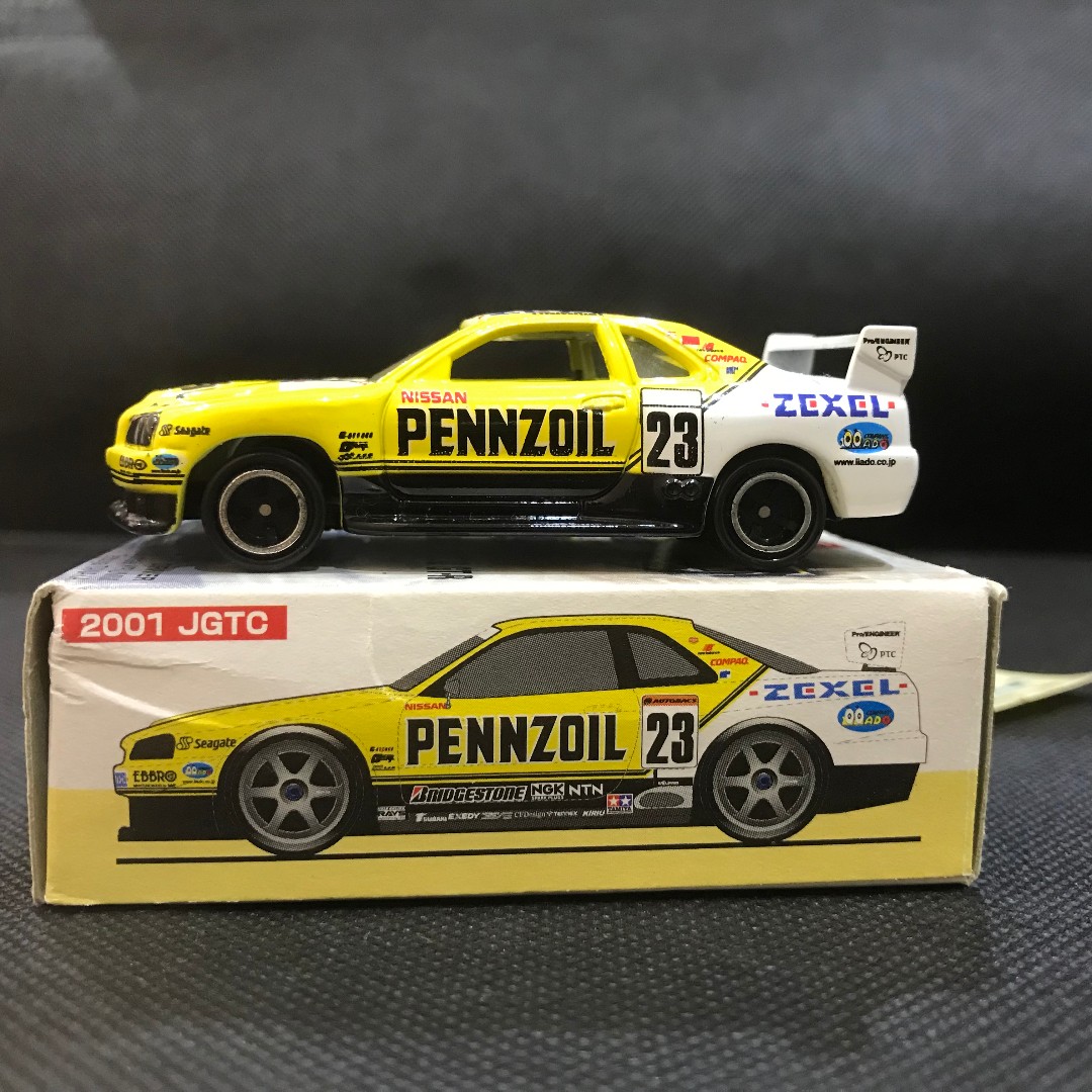 Variant 1) Tomica Pennzoil Nissan Skyline R34 GTR 2001 JGTC half