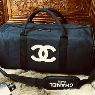 ✨CHANEL✨經典限量旅行帶，行李包
