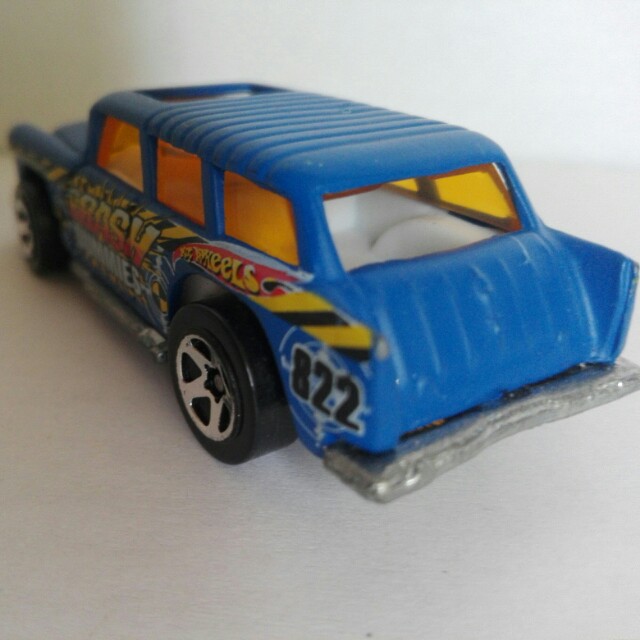 1969 hot wheels chevy nomad crash dummies best sale