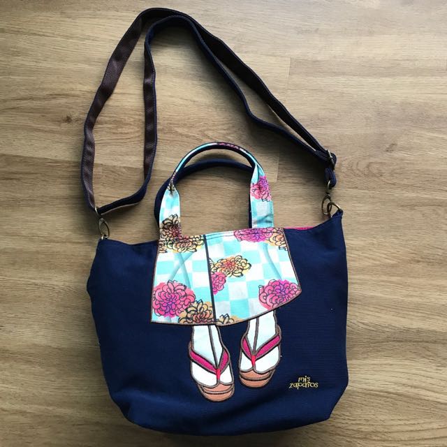 Zapatos cheap sling bag