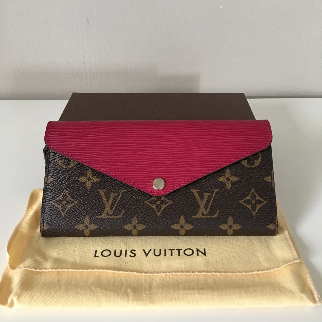 Louis Vuitton Lou Wallet Fuchsia Monogram