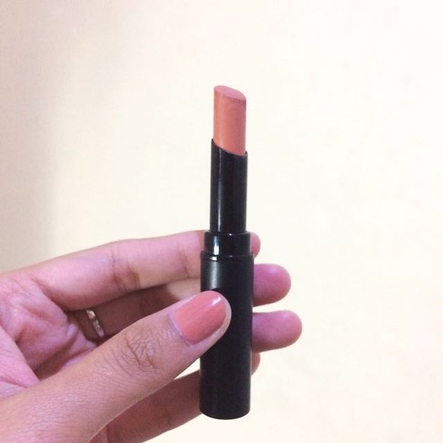 Make Over Ultra Hi Matte Lipstick Shade 012 Envy Kesehatan Kecantikan Rias Wajah Di Carousell