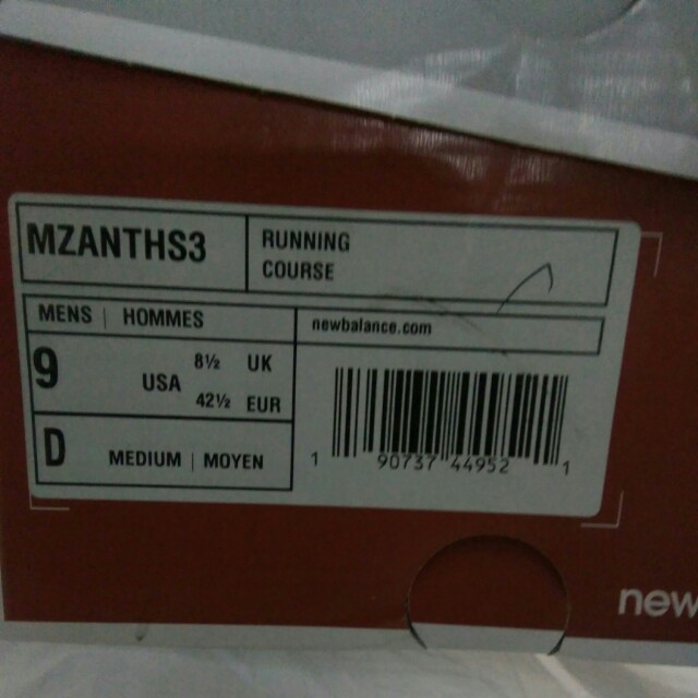 NB Running shoes Fesyen Pria Sepatu di Carousell