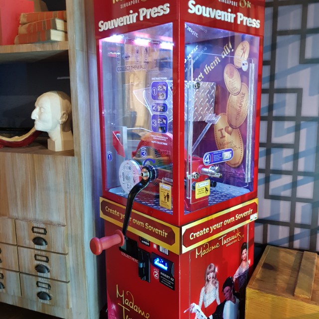 Singapore Pressed Penny / Elongated Coin Madame Tussauds Singapore