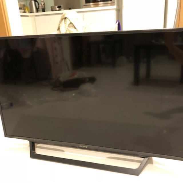 SONY TV display, TV & Home Appliances, TV & Entertainment, TV on Carousell