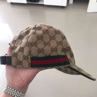 GUCCI hat 100% authentic guaranteed