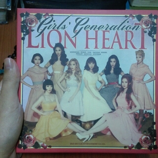 少女時代lion Heart 專輯 韓國偶像在旋轉拍賣 少女時代lion Heart 專輯 韓國偶像在旋轉拍賣
