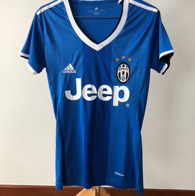Adidas Juventus Jersey Top L Size Sports Sports Apparel On Carousell