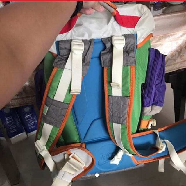 nike sb buzz lightyear backpack