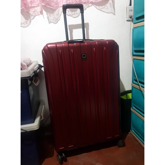 delsey extra large suitcase