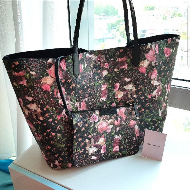 Givenchy Antigona Floral Shopper Tote Bag — Blushful Belle