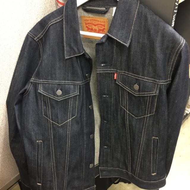 Jacket jeans levis original Men s Fashion Coats Jackets and