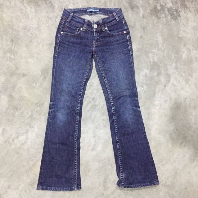 levi's lady style jeans