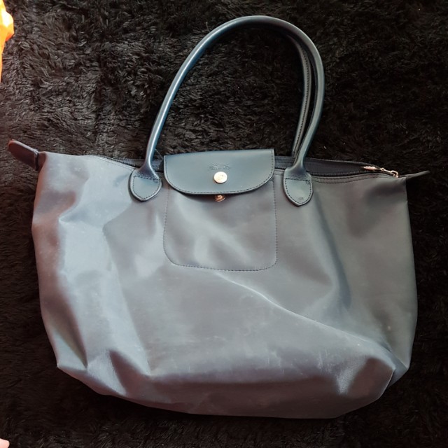 Long top charm bag