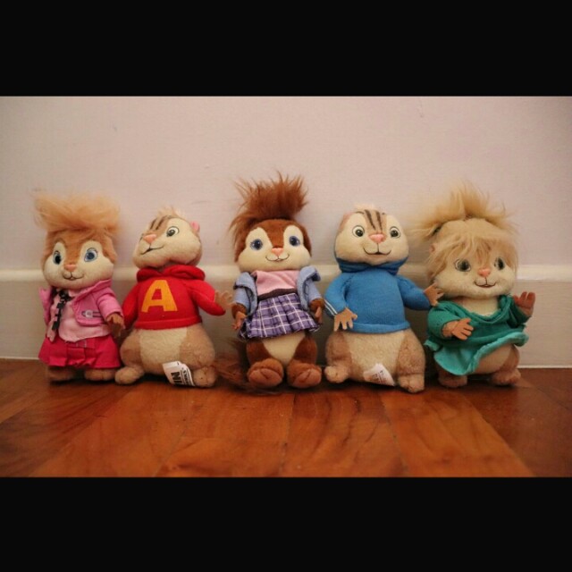 the chipettes plush dolls